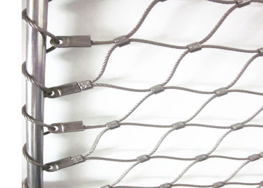 適用範囲が広いバルコニーの手すりのためのFerruledステンレス鋼ワイヤー ロープの網をXであって下さい