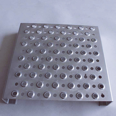 ガルバナイド 安全格子板 182-356mm 幅 産業用床