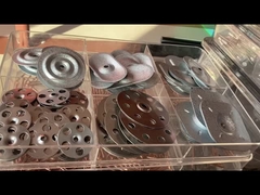 TPO EPDM膜を隔熱装置を通って屋根に固定するために使用される鋼板と固定材